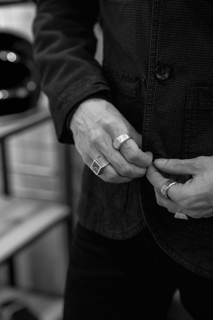 The Ultimate Guide: How to Choose the Perfect Men's Ring