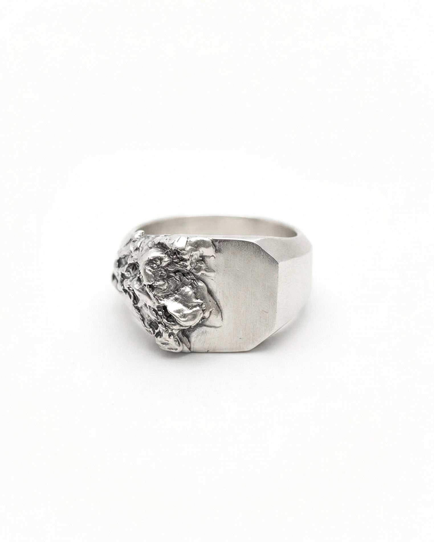 OUTLINE Raw Signature Signet Ring | Black Rock Jewel