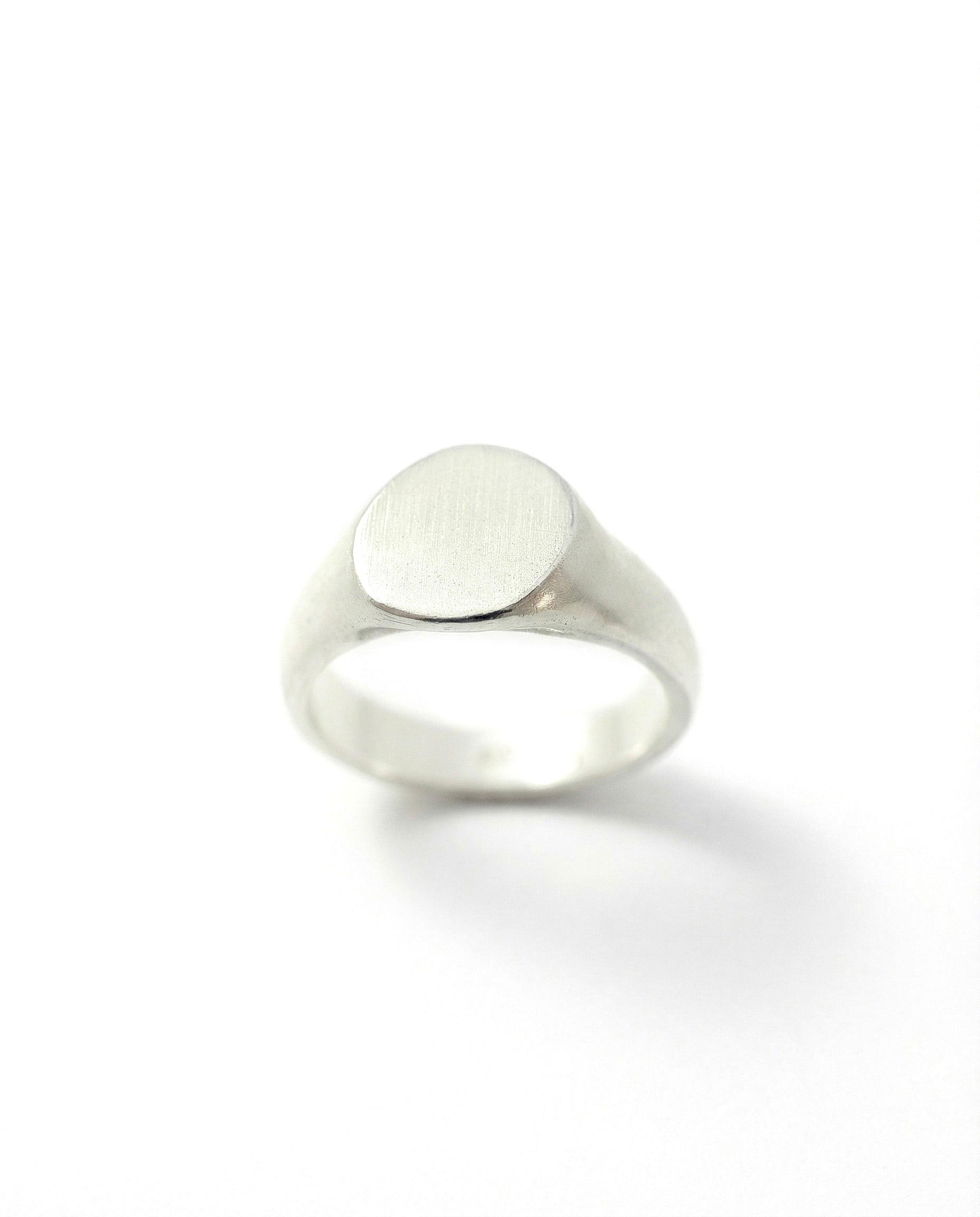 OFFSET — Sculpted Round Signet | Solid Sterling Silver
