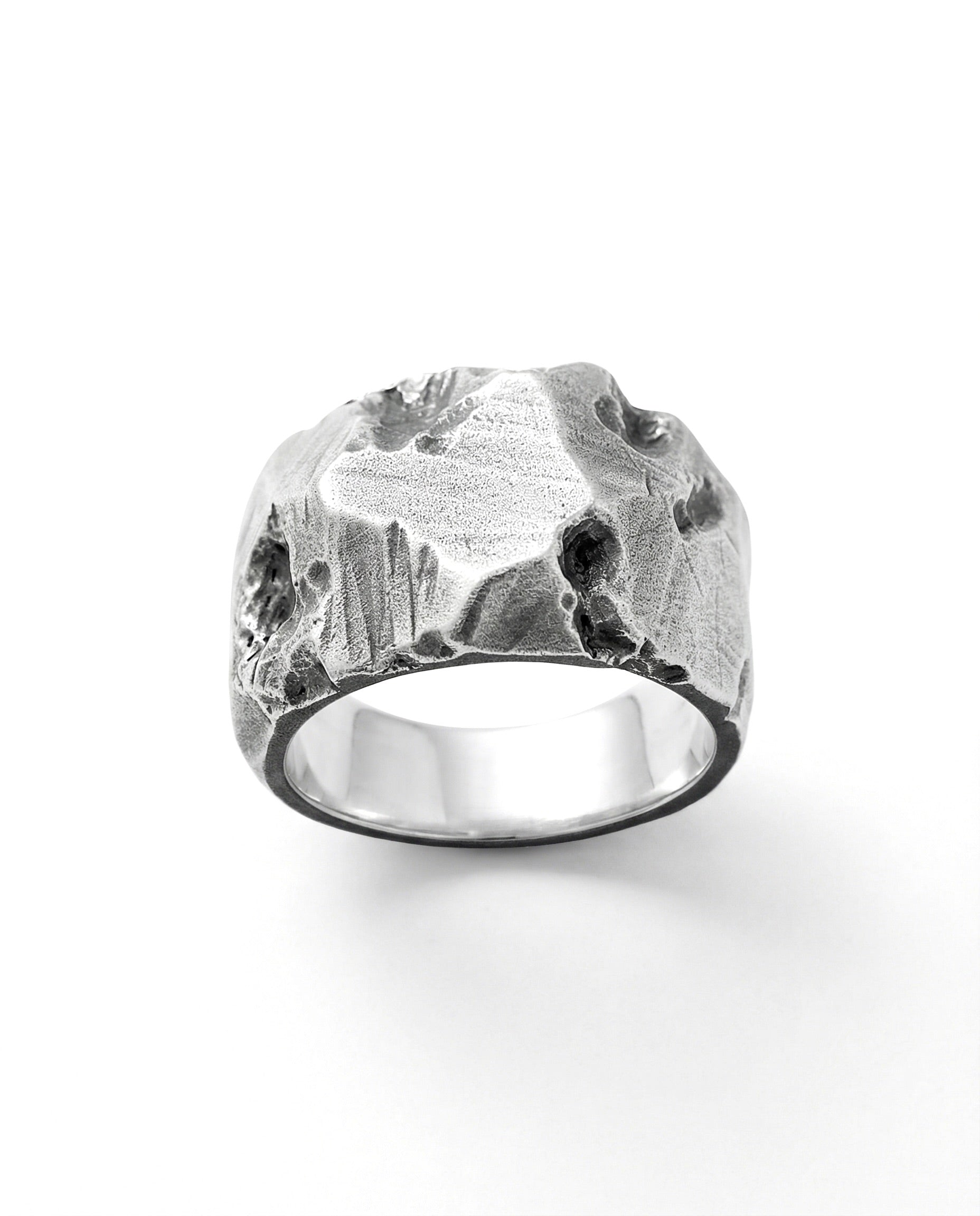 GROOVE — Deep Carved Band | Solid Sterling Silver