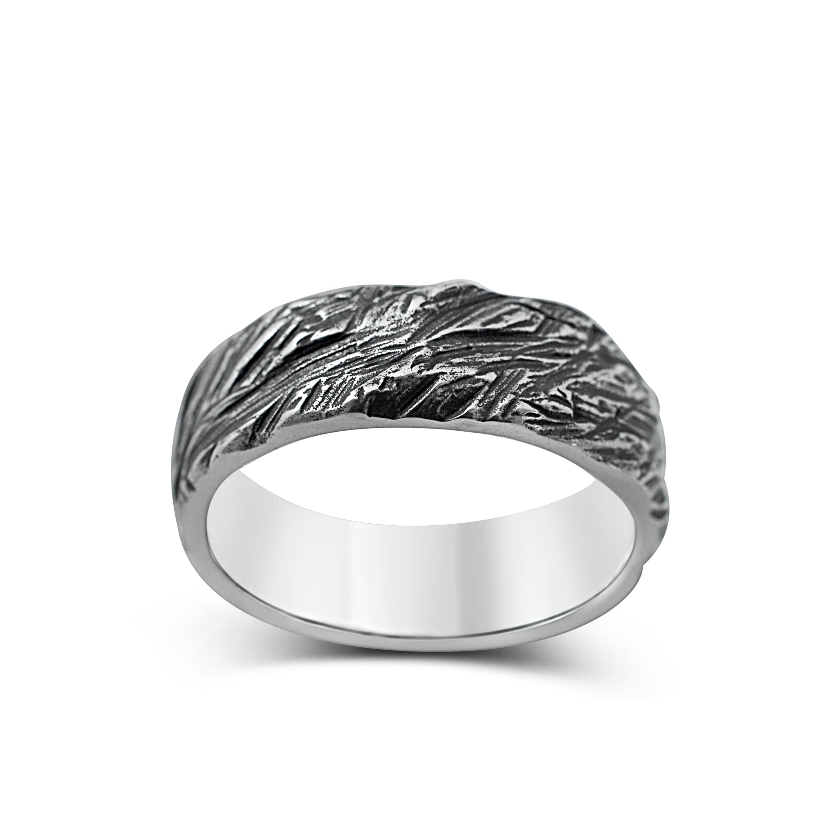 Men's ring Band carved oxid - Black Rock Jewel