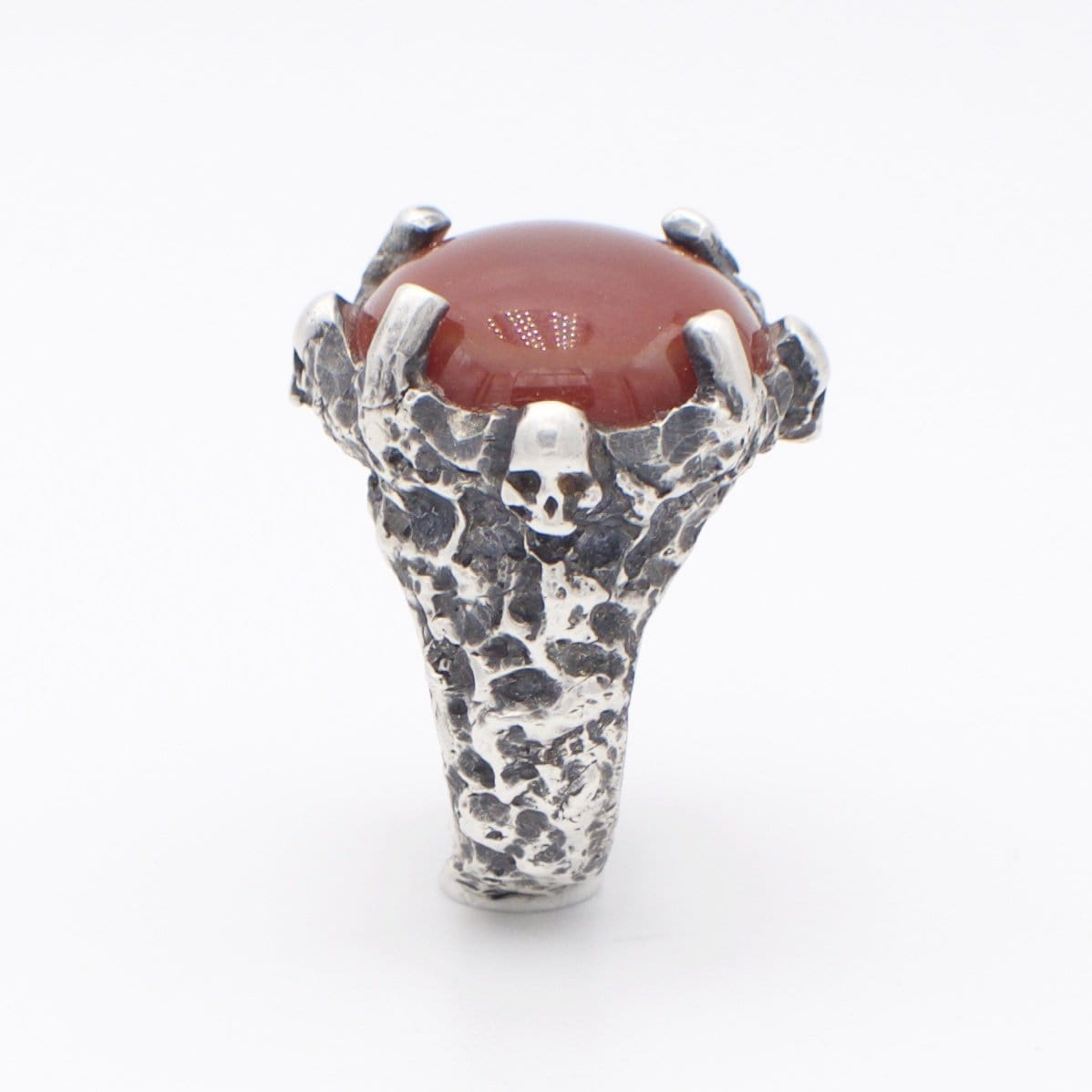 Men´s ring Carnelian stone with skulls - Black Rock Jewel