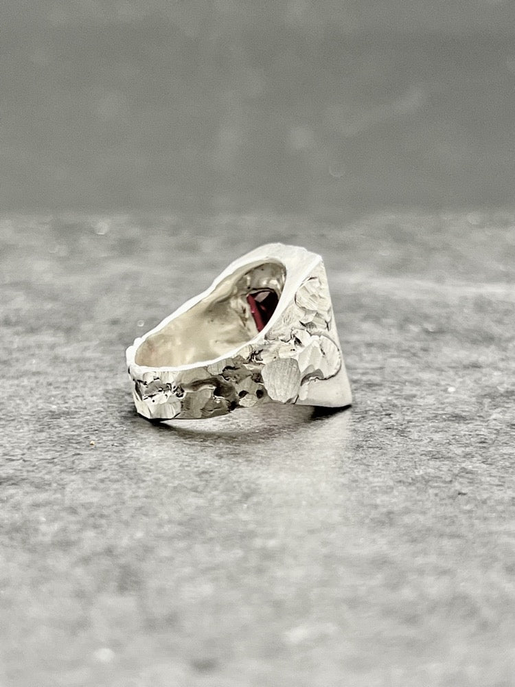 Blackrock Jewel Signet Ring Men Red Garnet Stone – Black Rock Jewel